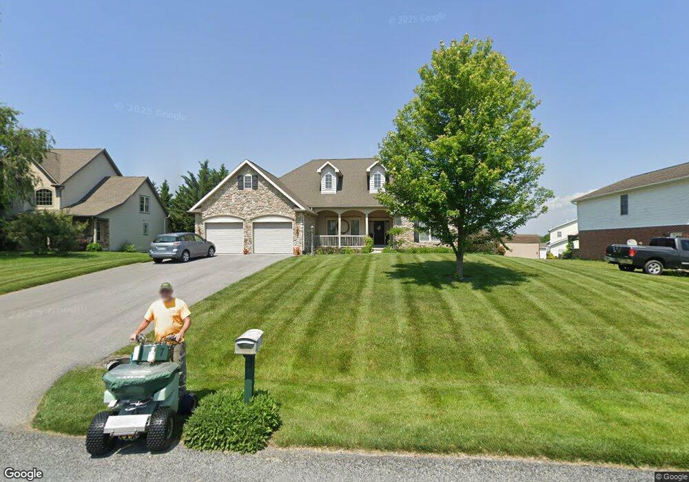 857 Lindia Dr, Chambersburg, PA 17202 - photo 1