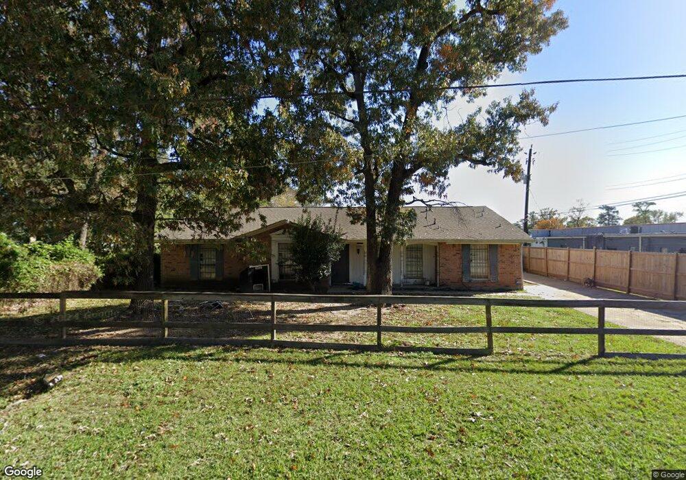10614 Seneca St, Houston, TX 77016 - photo 1