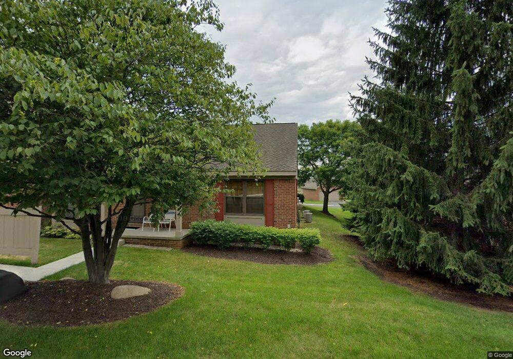 7198 Huntcliff unit 78, West Bloomfield, MI 48322 - photo 1