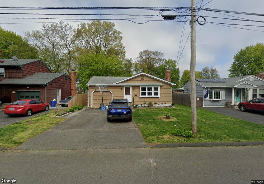 395 Housatonic Ave, Stratford, CT 06615 - photo 1