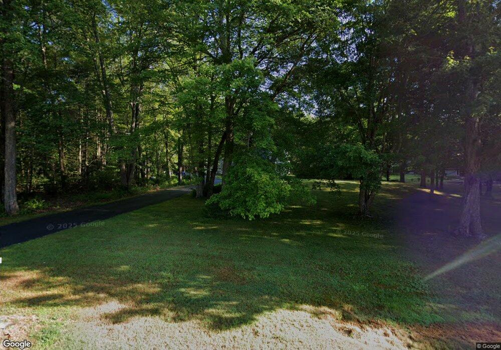 2 Four Winds Rd, MerriMacK, NH 03054 - photo 1