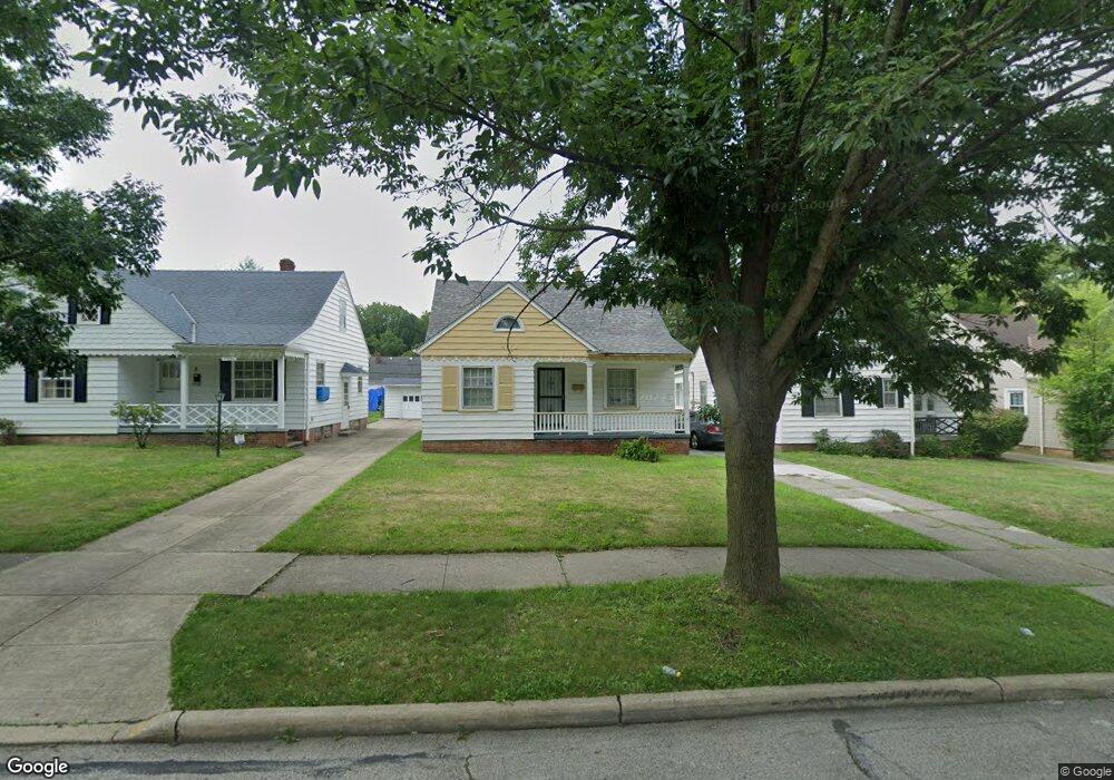 17800 Mapleboro Ave, Maple Heights, OH 44137 - photo 1