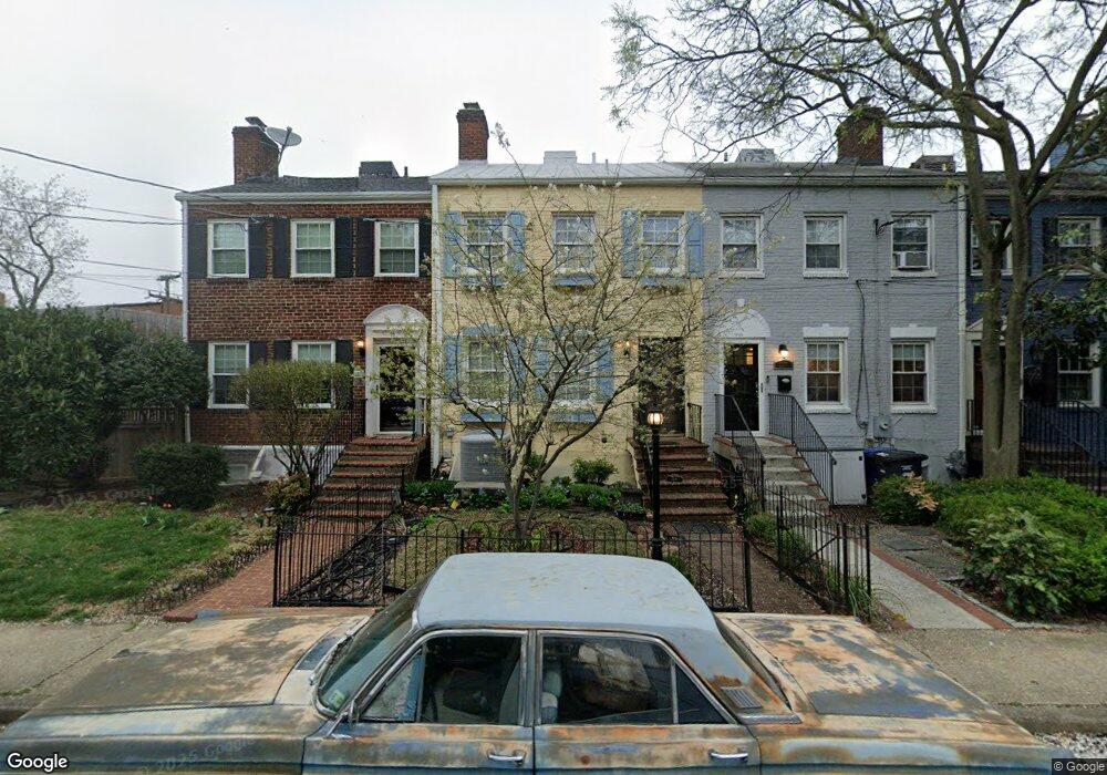 1219 Powhatan St, Alexandria, VA 22314 - photo 1