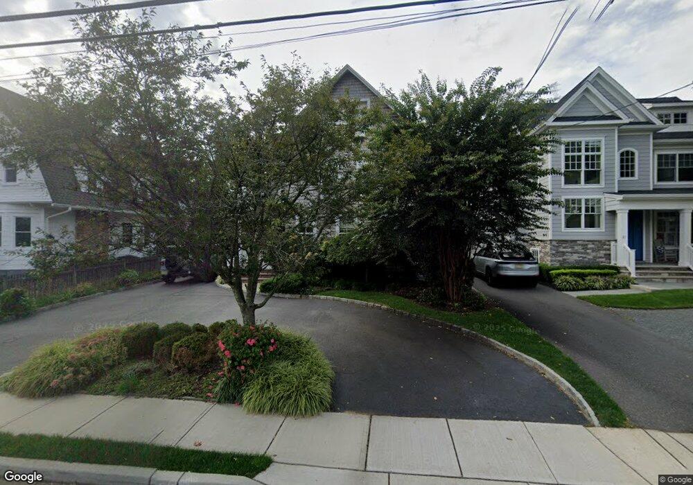 29 E River Rd, Rumson, NJ 07760 - photo 1