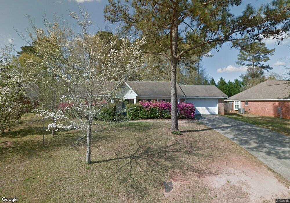 1302 Woodleigh Rd, Dothan, AL 36305 - photo 1