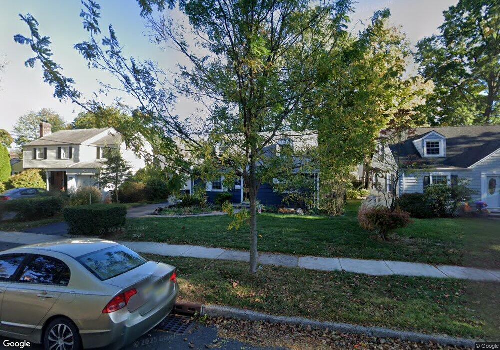 2348 Mountain Ave, Scotch Plains, NJ 07076 - photo 1