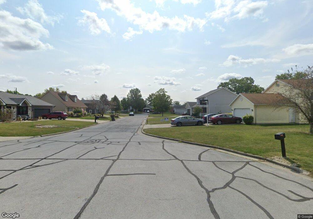 142 Geneva Ln, Lima, OH 45807 - photo 1