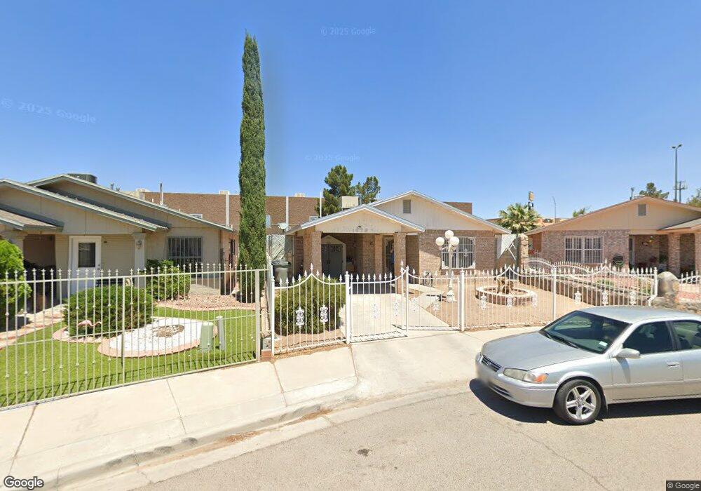 1079 Green Lilac Cir unit 1, El Paso, TX 79915 - photo 1