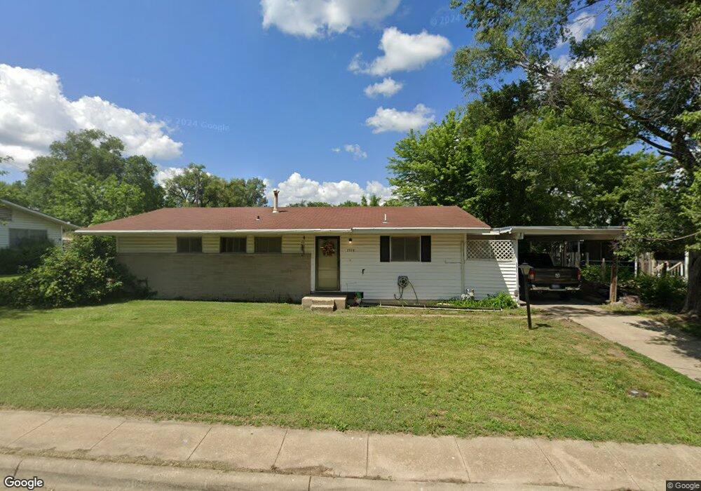 1510 SW 69th Terrace, Topeka, KS 66619 - photo 1