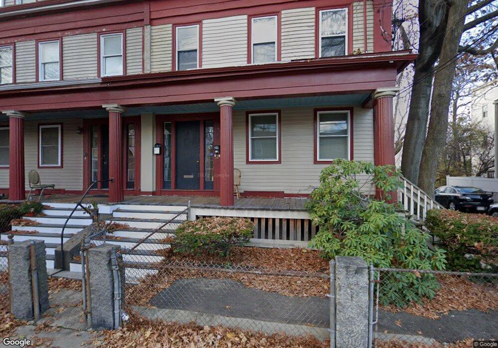139 Cherry St, Cambridge, MA 02139 - photo 1