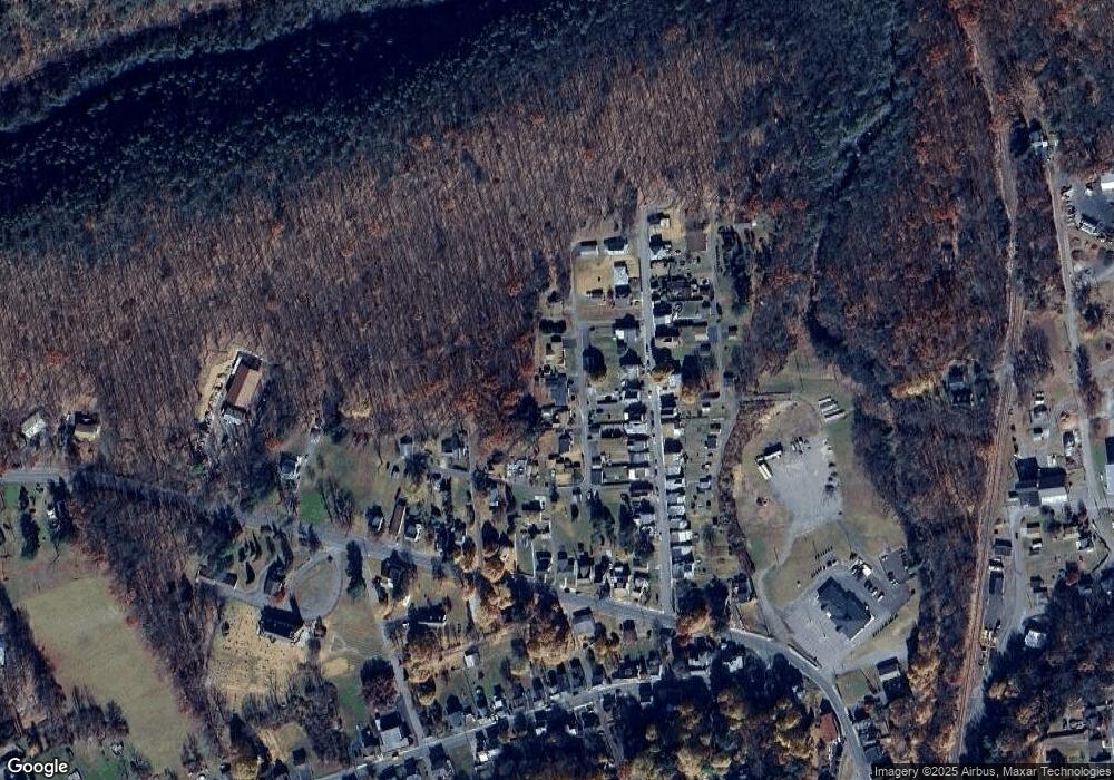 202 Briar Ln, Weatherly, PA 18255 - photo 1