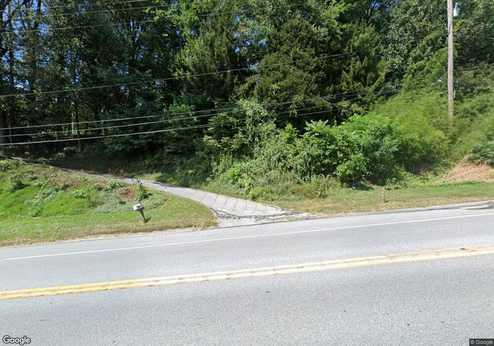 203 W Uwchlan Ave, Downingtown, PA 19335 - photo 1