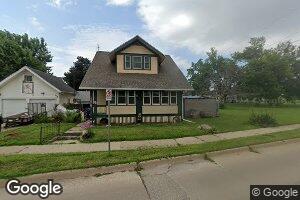 156 16th Ave SW, Cedar Rapids, IA 52404