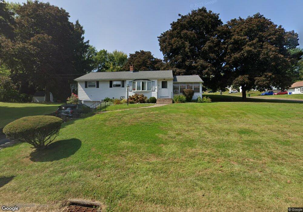 112 Bailey Rd, Middletown, CT 06457 - photo 1