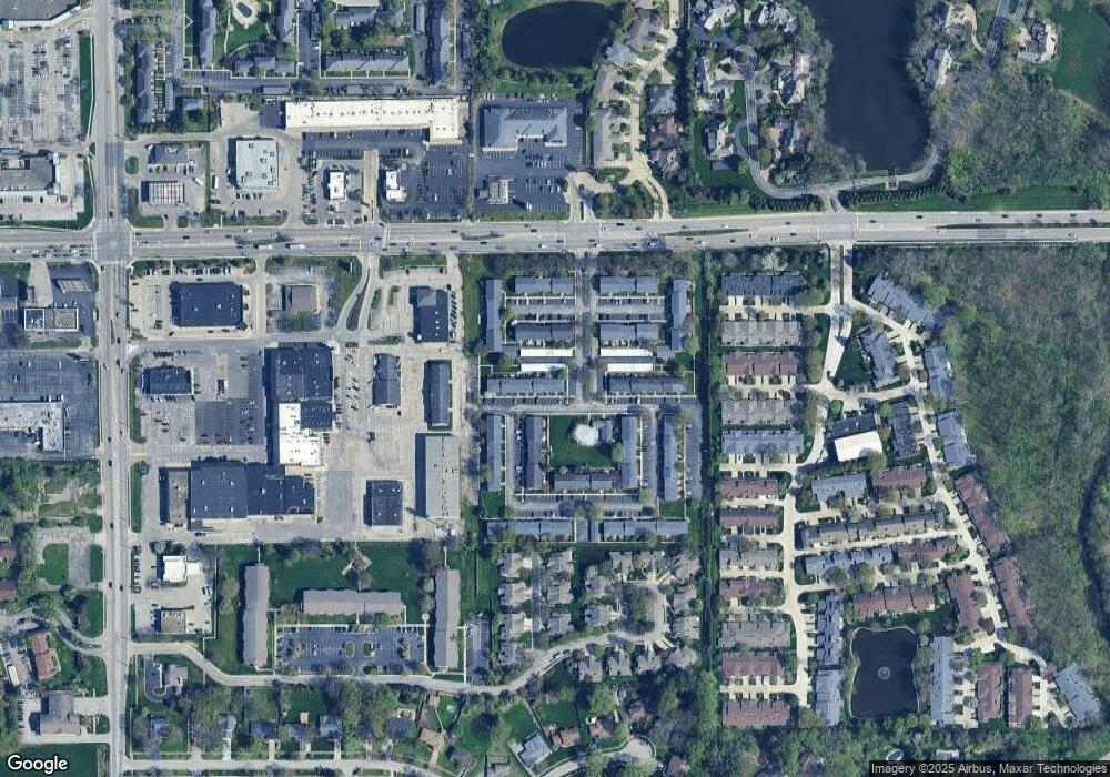 1140 Canterbury Square N unit G, Indianapolis, IN 46260 - photo 1