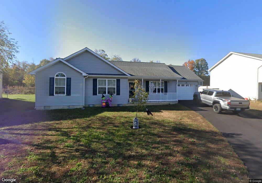 135 Freight Car Cir, Bunker Hill, WV 25413 - photo 1