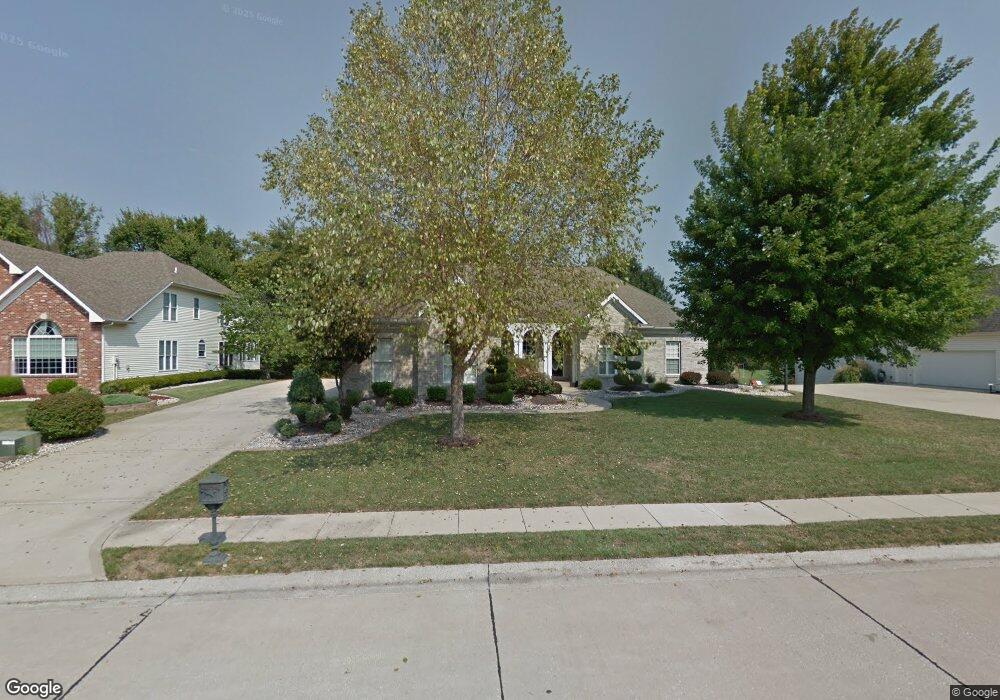 16 Fox Mill Dr, Maryville, IL 62062 - photo 1