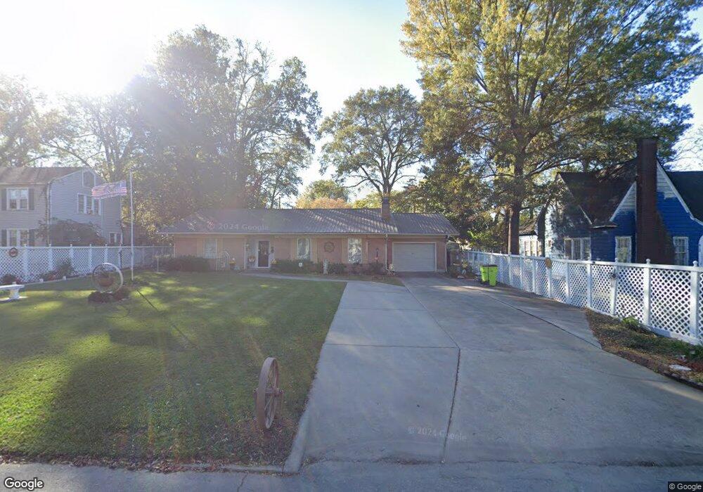 411 W 6th St, Stuttgart, AR 72160 - photo 1