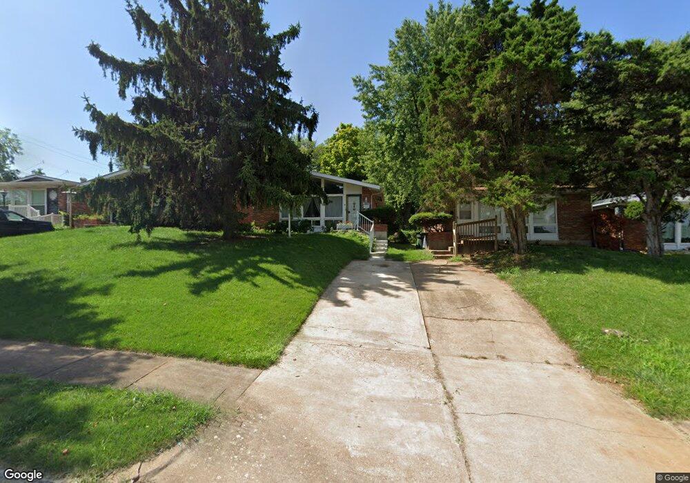 4430 Carter Ave, Saint Louis, MO 63115 - photo 1