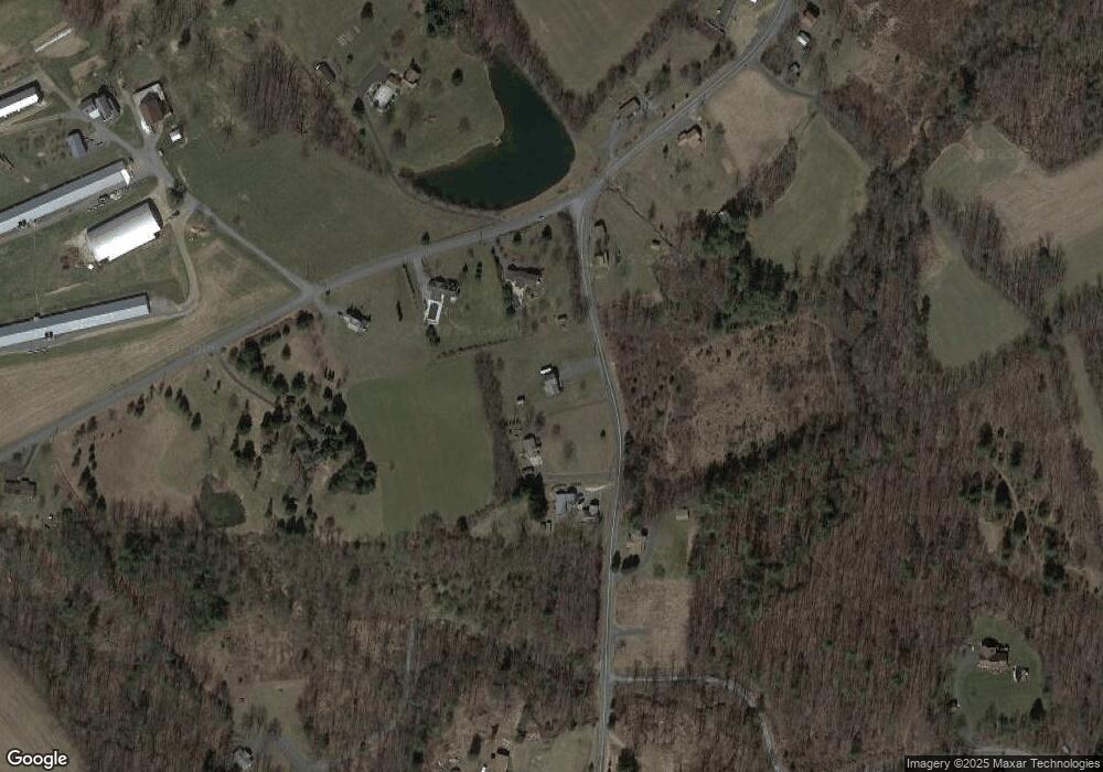 1862 Jericho Rd, New Bloomfield, PA 17068 - photo 1