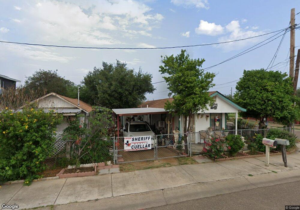2320 Monterrey Ave, Laredo, TX 78040 - photo 1