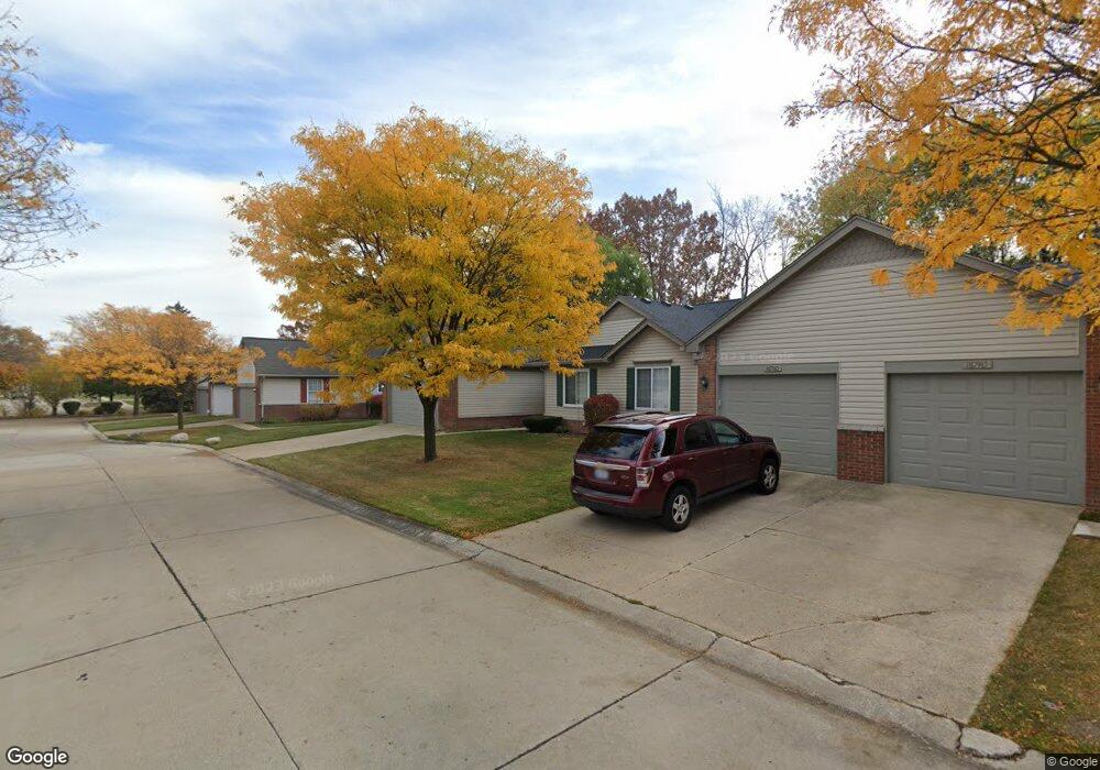 16780 Kenwood Ct, Roseville, MI 48066 - photo 1