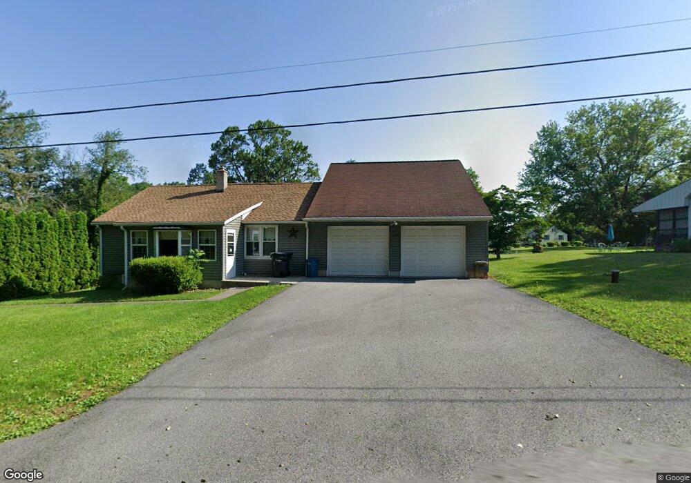 7309 Bell Gate Rd, Coopersburg, PA 18036 - photo 1