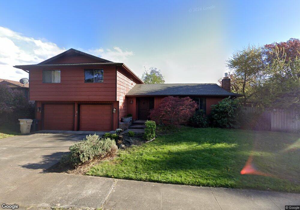 962 NE 11th St, Grants Pass, OR 97526 - photo 1