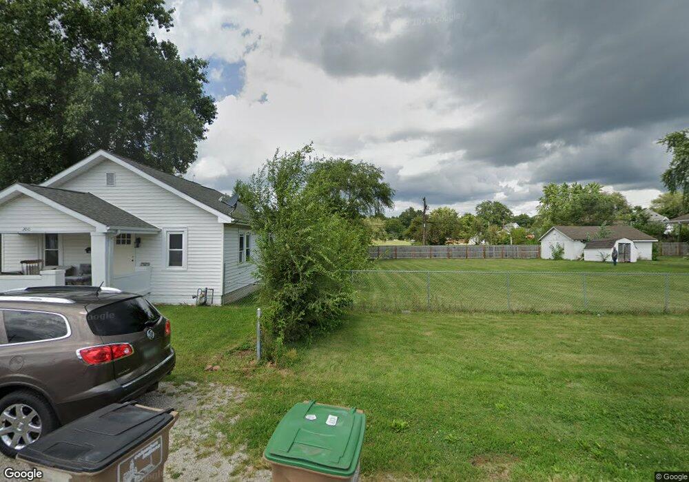 2011 6th St, Columbus, IN 47201 - photo 1