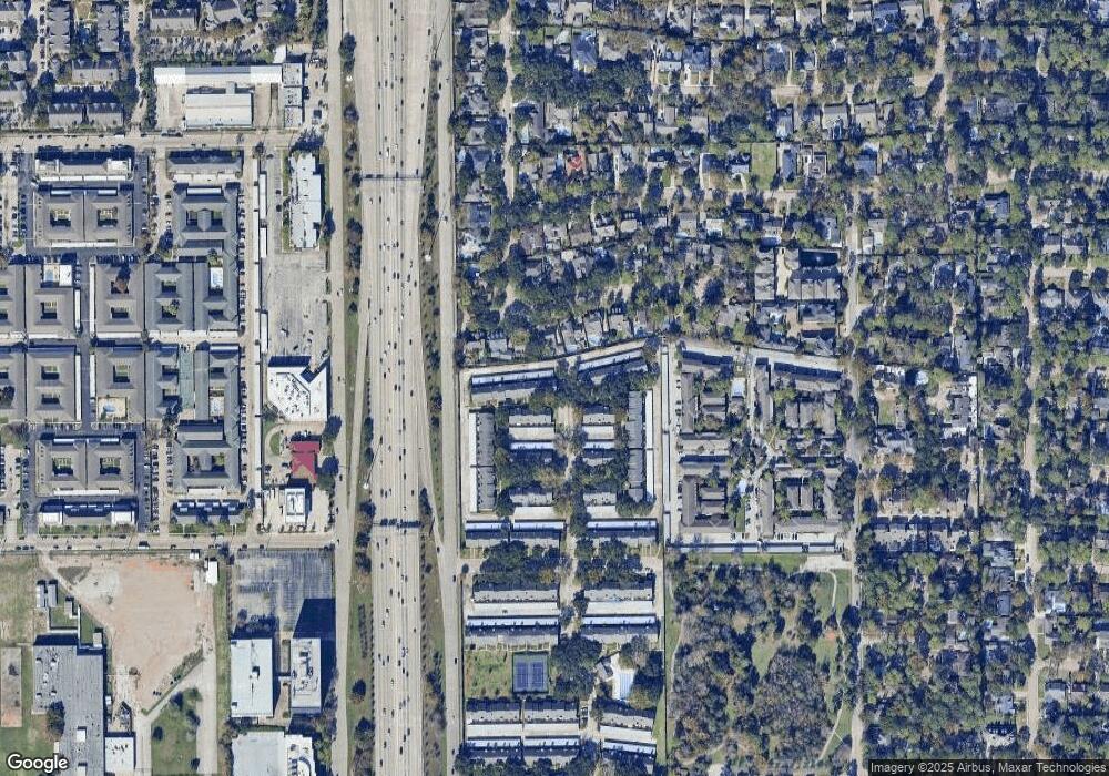 10372 Longmont Dr unit 51, Houston, TX 77042 - photo 1