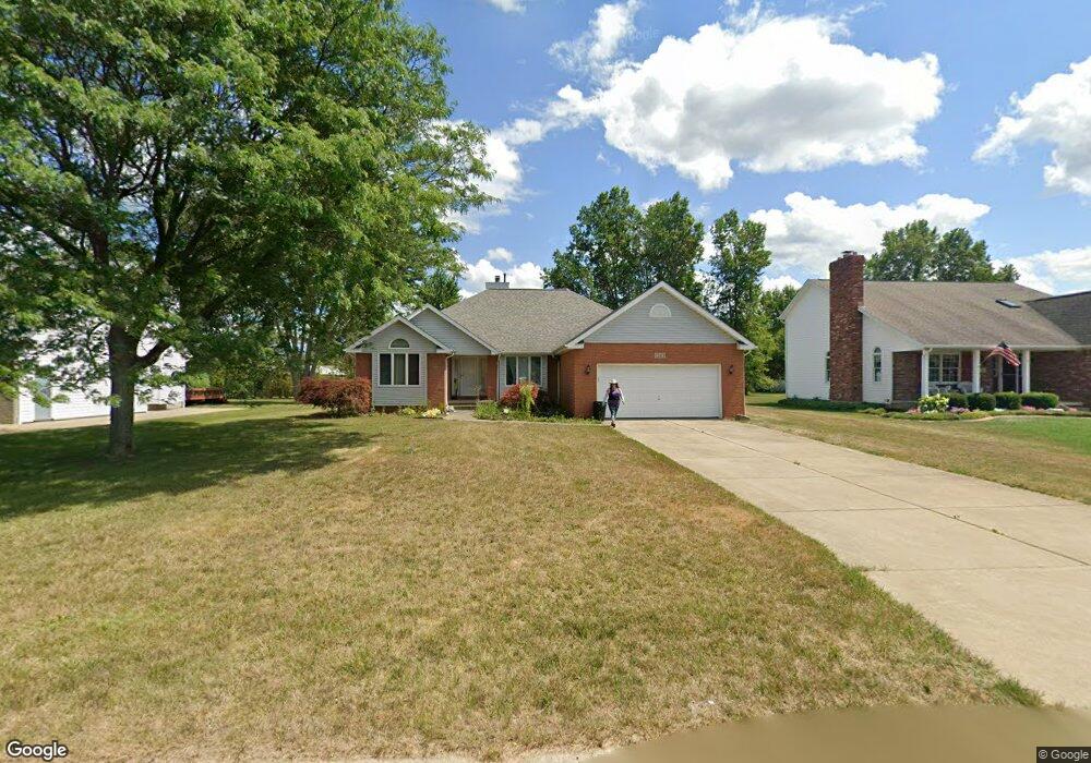 7203 Balla Dr, North Tonawanda, NY 14120 - photo 1