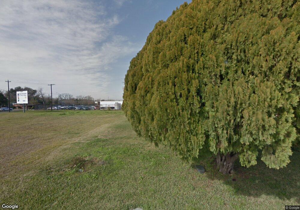 4419 Busiek St, Houston, TX 77022 - photo 1