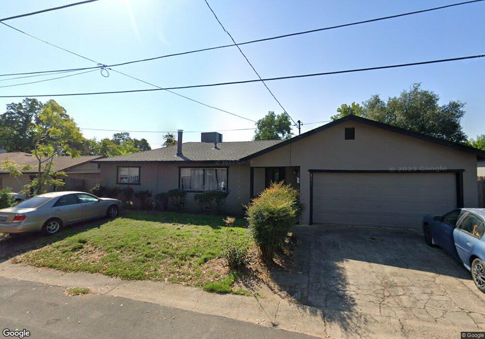 1577 Yale Ct, Redding, CA 96002 - photo 1
