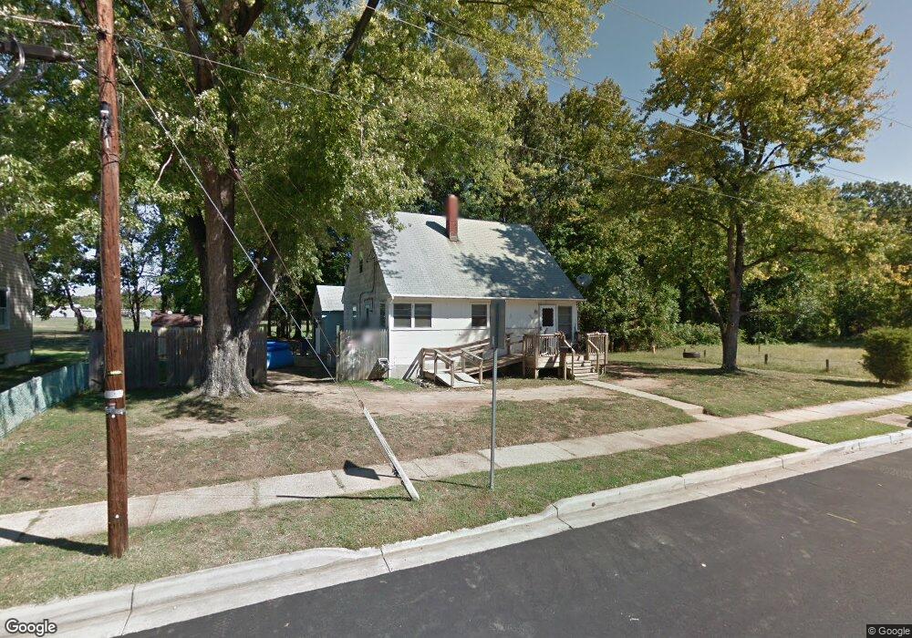 968 Lance Ave, Essex, MD 21221 - photo 1