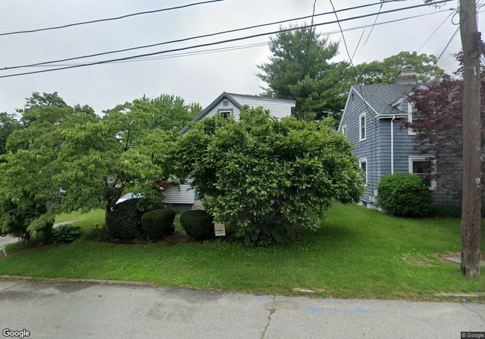 117 Benedict Rd, Warwick, RI 02888 - photo 1