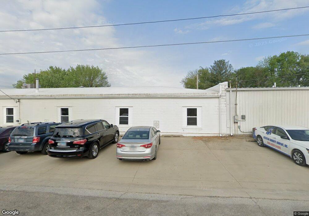 2820 Marshall Ave, Mattoon, IL 61938 - photo 1