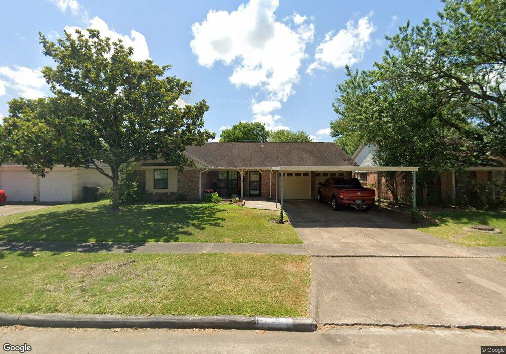 9730 Grenadier Dr, Houston, TX 77089 - photo 1
