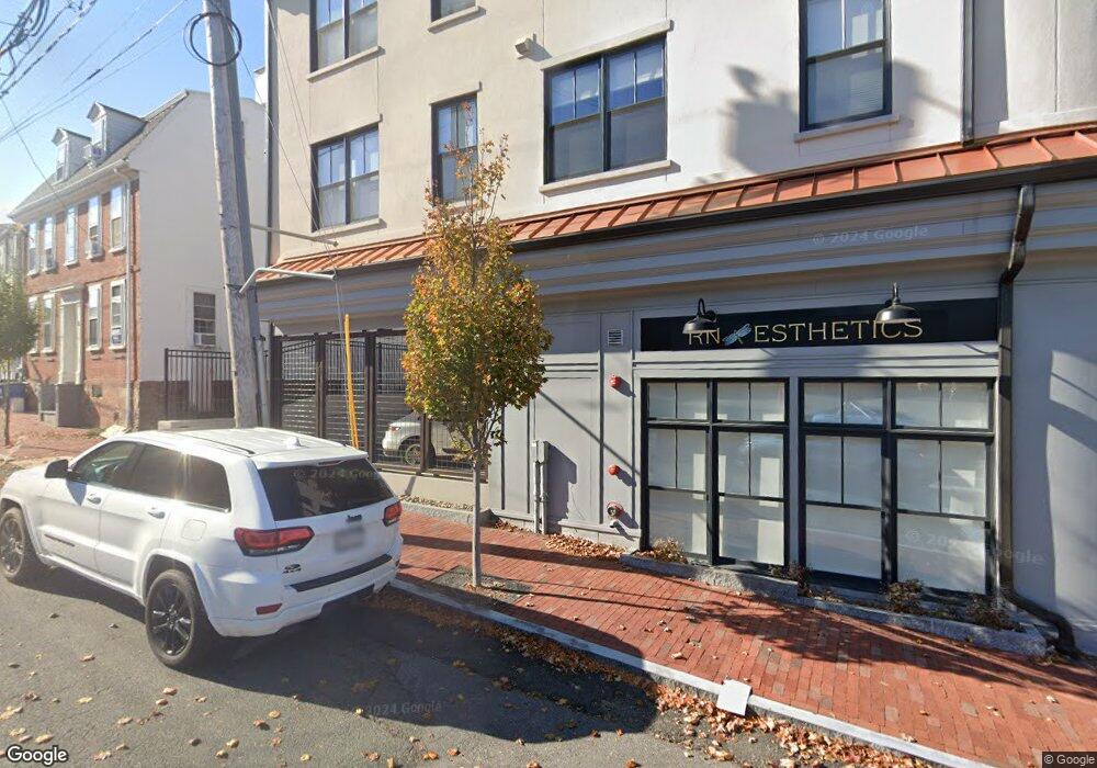 2 Market St unit 2, Newburyport, MA 01950 - photo 1