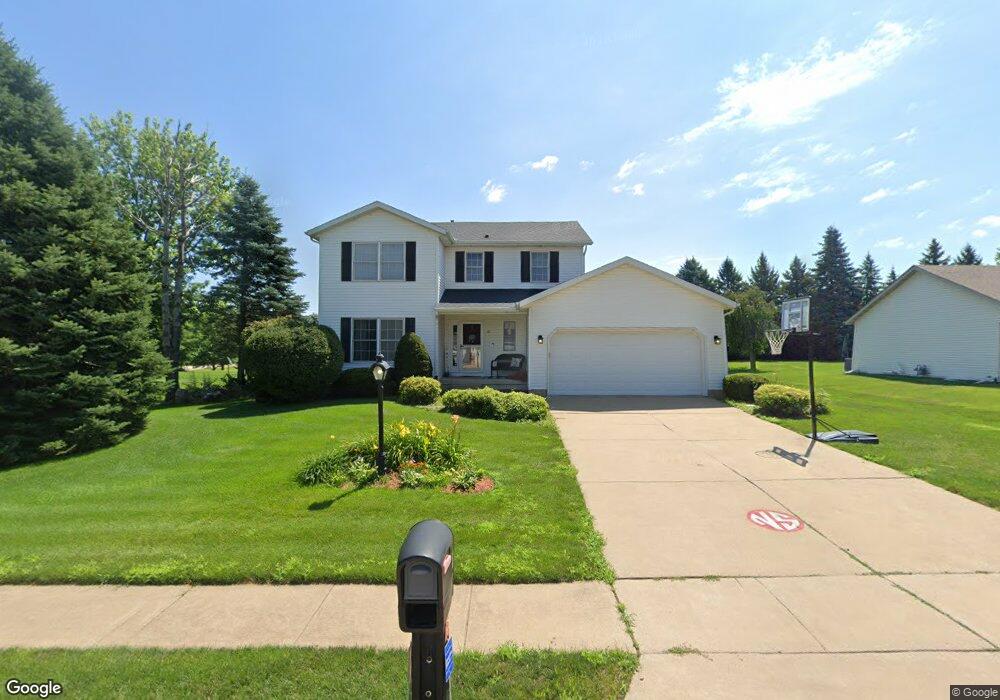 15 Dexter Blvd, Eldridge, IA 52748 - photo 1