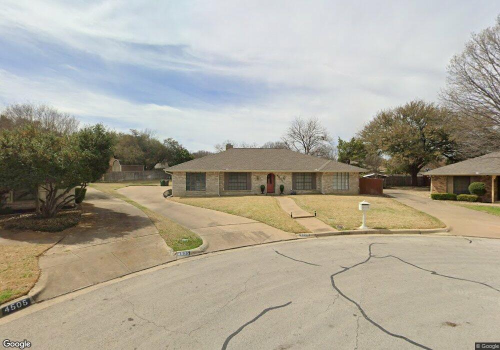 4509 Mill Pond Ct, Fort Worth, TX 76133 - photo 1