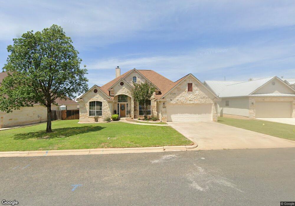 1208 Nicole Ln unit 27, Fredericksburg, TX 78624 - photo 1
