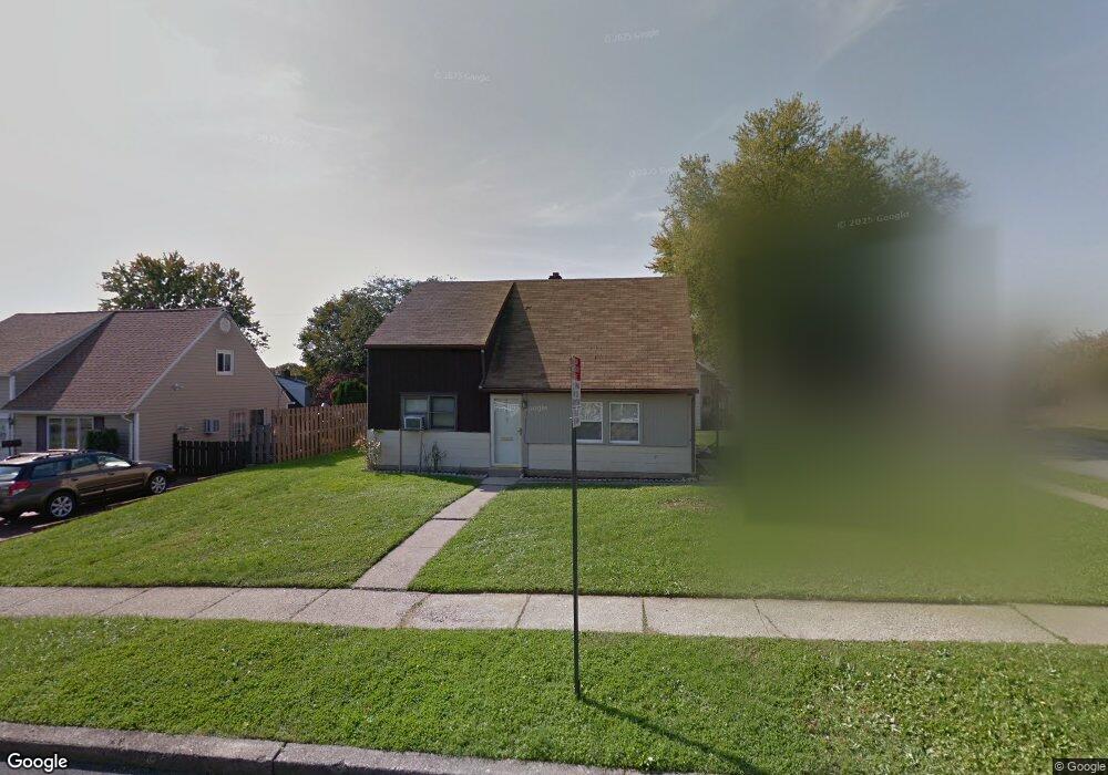 806 Apache Ln, Temple, PA 19560 - photo 1