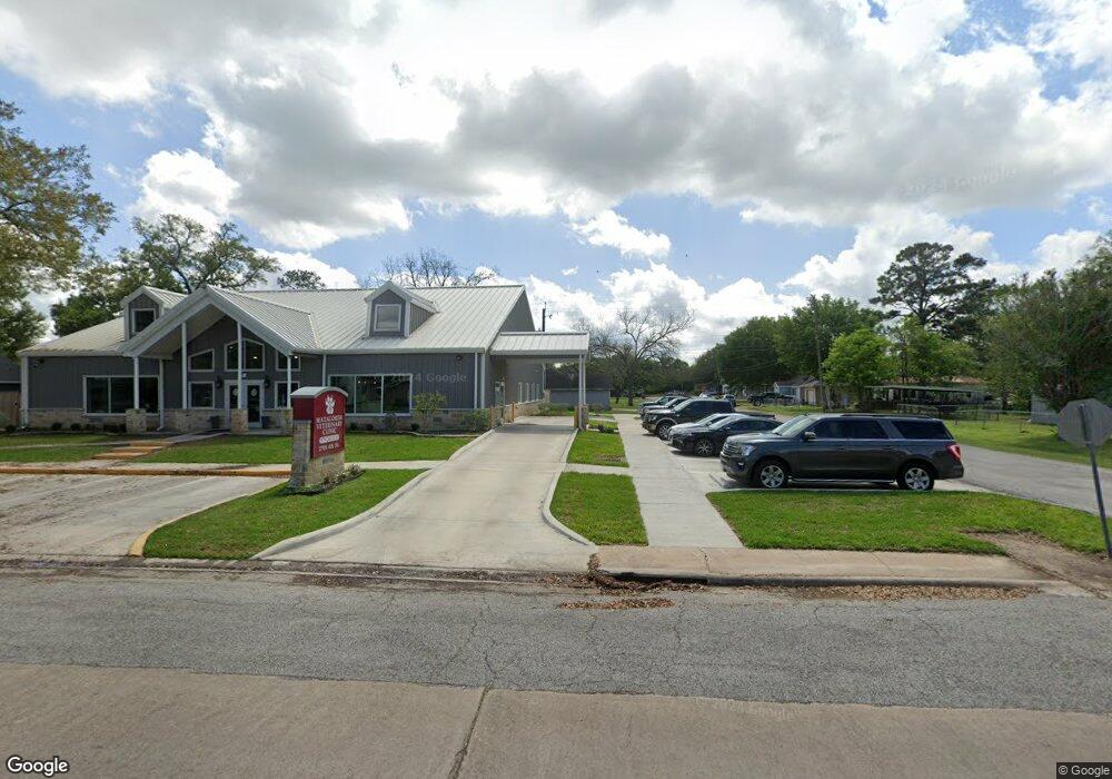 2700 4th St, Bay City, TX 77414 - photo 1