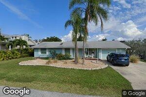 211 84th St, Holmes Beach, FL 34217