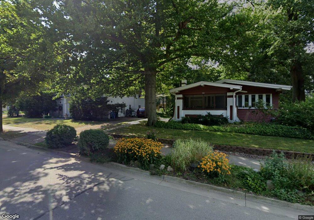 1612 Bradley Ave, Lansing, MI 48910 - photo 1