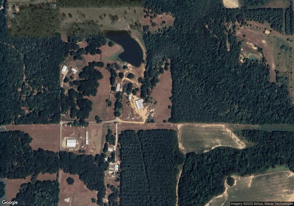 176 Lakeview Dr, Lucedale, MS 39452 - photo 1