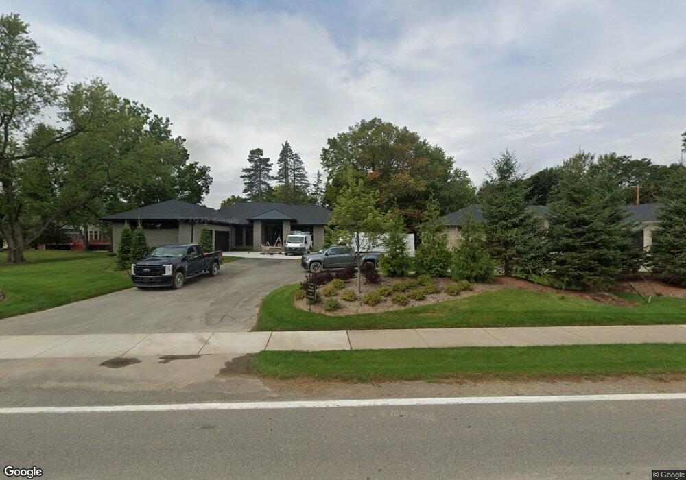 7010 Franklin Rd, Bloomfield Hills, MI 48301 - photo 1