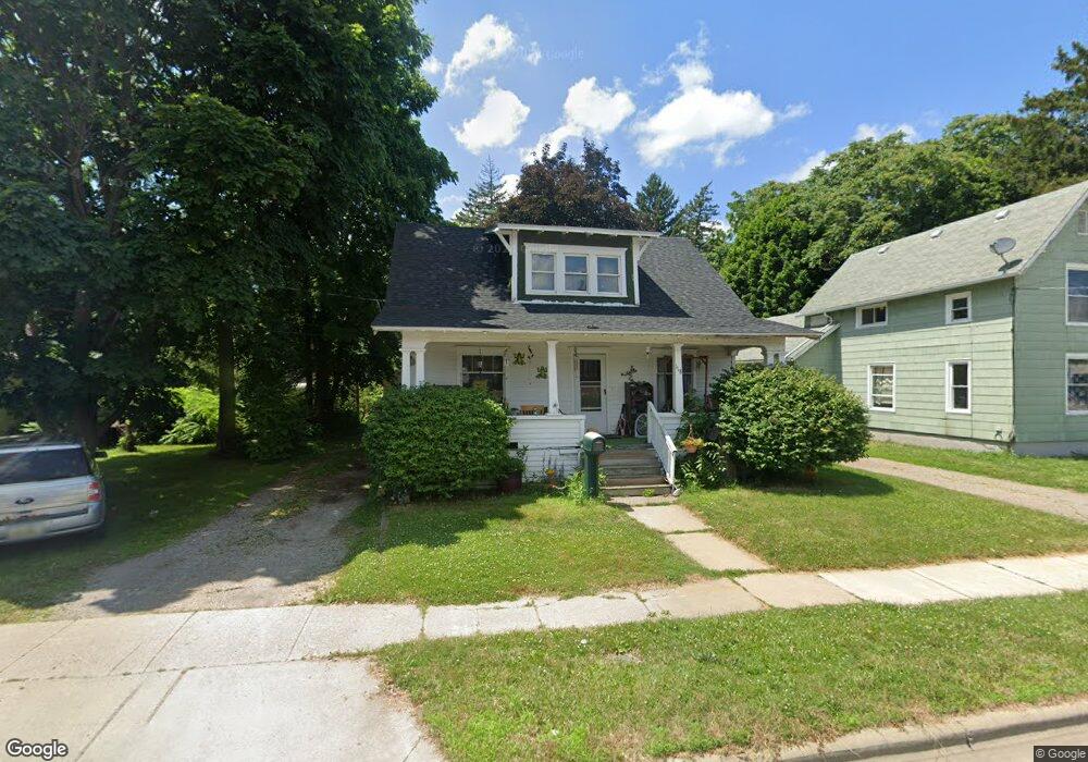 118 S Chipman St, Owosso, MI 48867 - photo 1