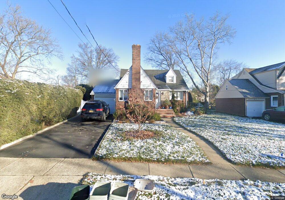 114 Monroe Ave, River Edge, NJ 07661 - photo 1
