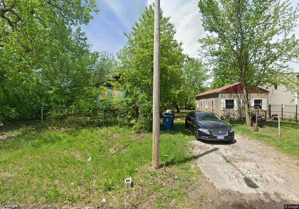 1433 Berkeley Ave, Ford Heights, IL 60411 - photo 1